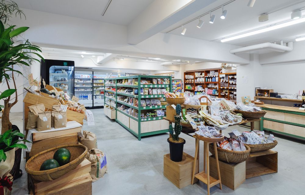 en. organic｜オランダ通りのオーガニックなスーパーマーケット