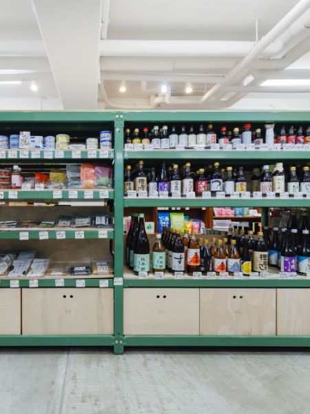 en. organic｜オランダ通りのオーガニックなスーパーマーケット