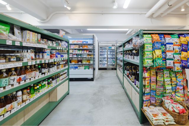 en. organic｜オランダ通りのオーガニックなスーパーマーケット